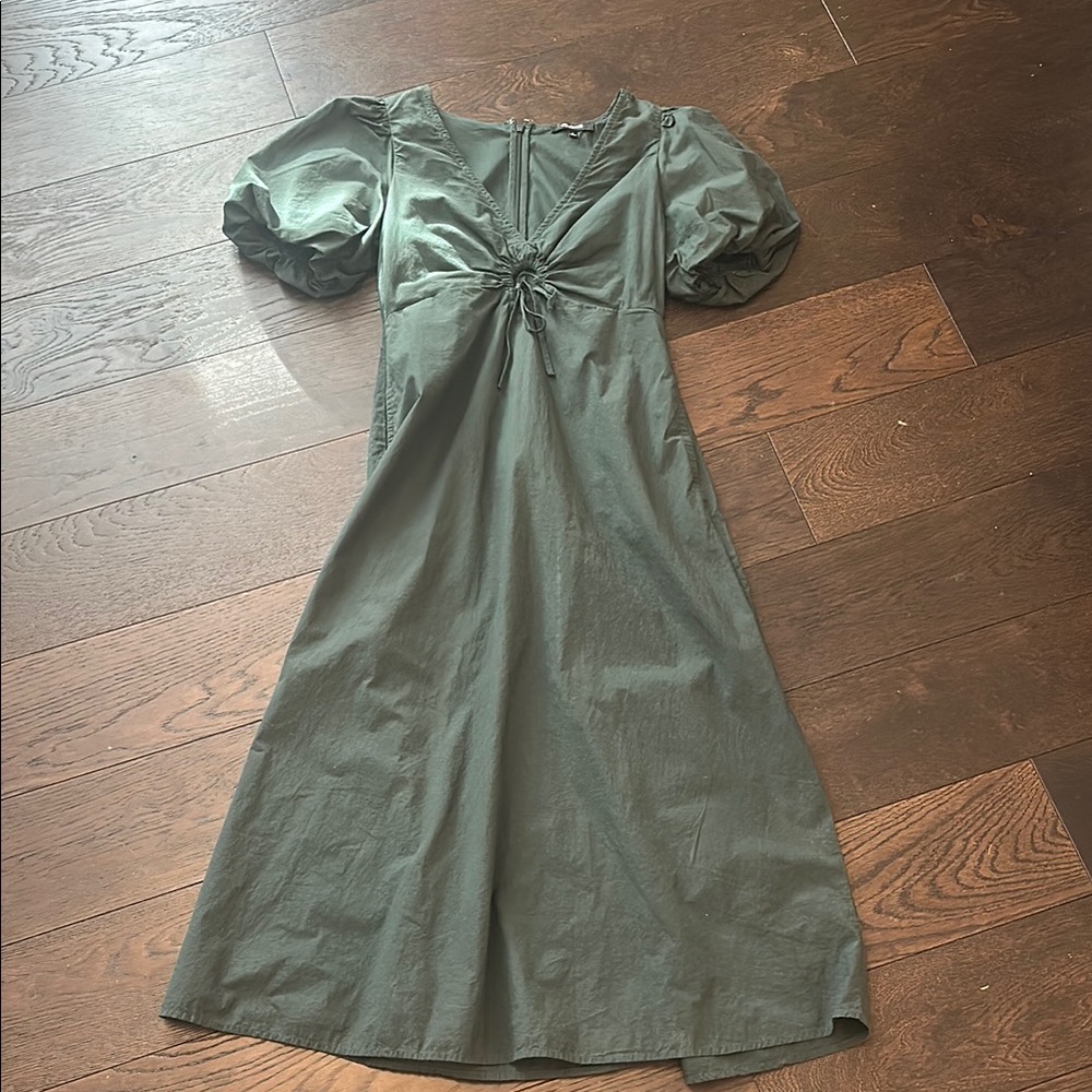 Elegant Green Puff Sleeve Dress